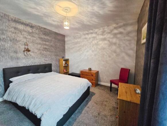 2 bed Terraced for sale Image 10