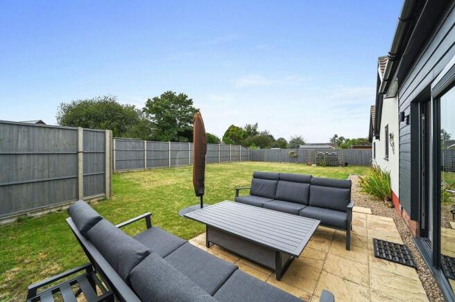 Crowcroft Road, Nedging Tye, Ipswich, IP7 7HR photo 5