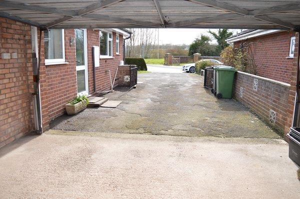 garage & driveway