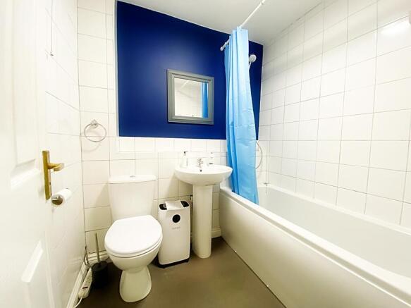 Limekiln Court, Wallsend photo 4