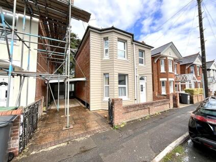 Leaphill Road, Pokesdown