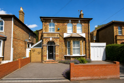 Ross Road, Wallington
