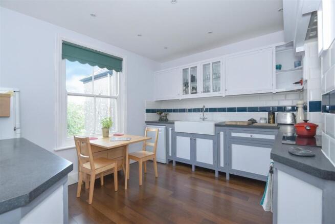 Kitchen.jpg