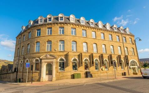 Huddersfield Road, Speight House, WF14