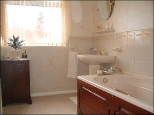 Bathroom / WC