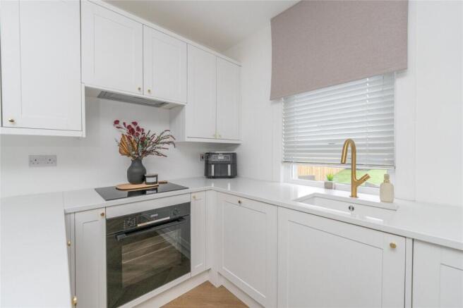 Kitchen Alt
