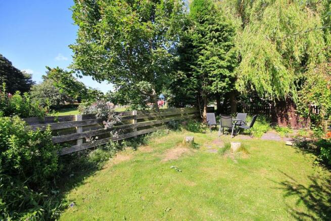 Gardens, Timber Garage, Parking