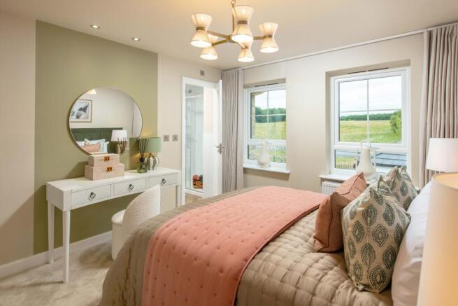 4 bed Detached for sale Image 6
