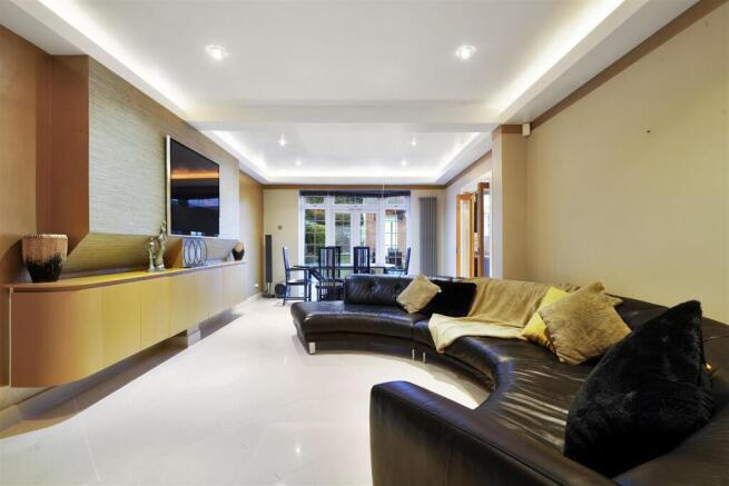 12 Grendon Gardens - 1i71dQNDBPKLdha4VE25.jpg