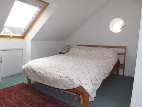Bedroom.jpg