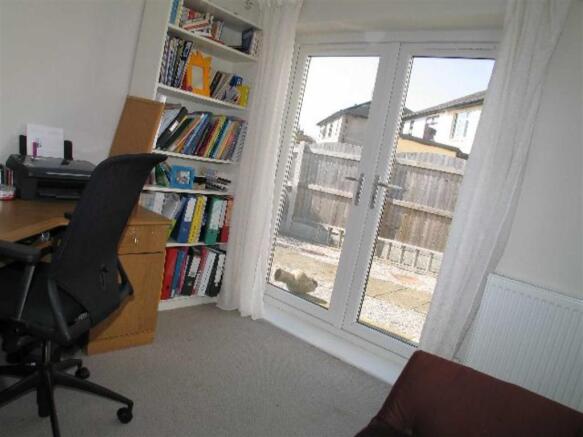 Photo 10