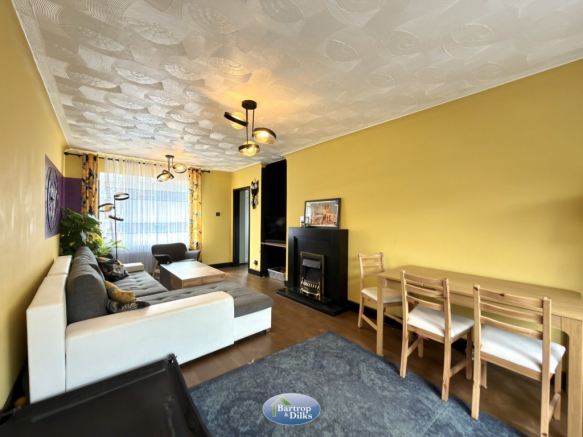 2 bed Semi-Detached for sale Image 10