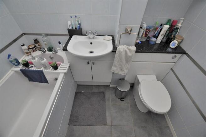 Bathroom.jpg