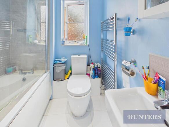 2 bed Semi-Detached for sale Image 10