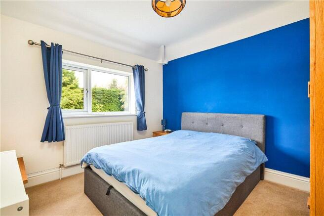 4 bed Semi-Detached for sale Image 12