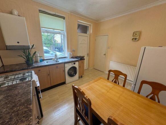 2 bed Terraced for sale Image 4