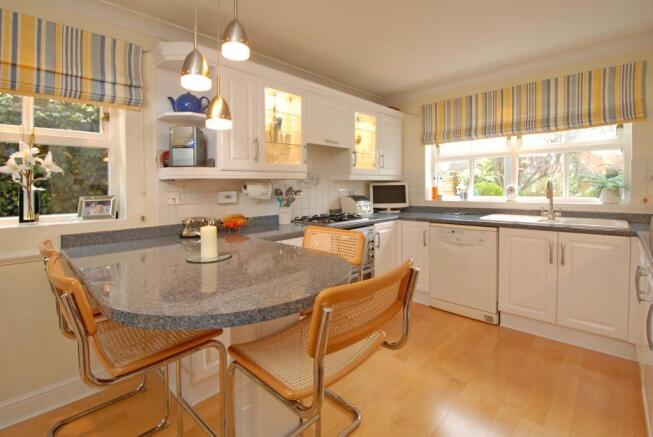 Kitchen/Breakfast Room