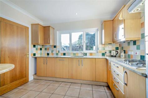 Enborne Road, Newbury, Berkshire, RG14