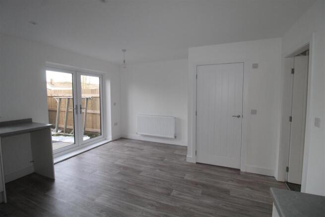 3 bed End of Terrace to rent Image 6