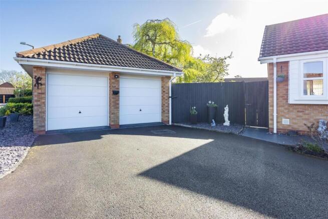 Double Garage