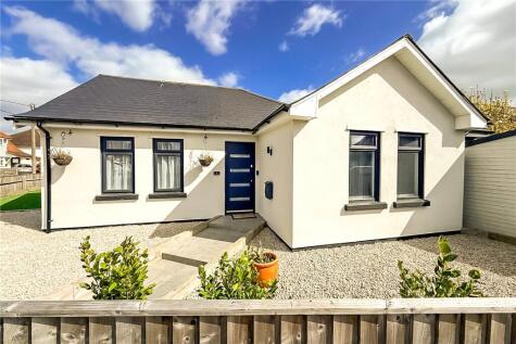 Hobart Road, New Milton, Hampshire, BH25