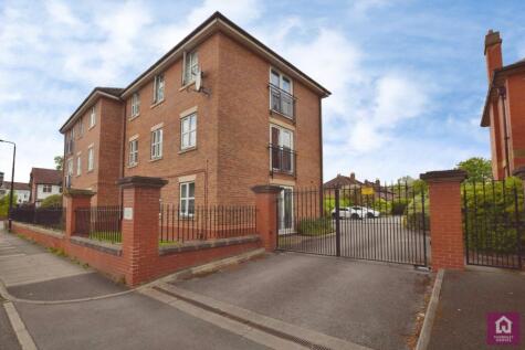 Claremont Road, Sale, Greater Manchester, M33