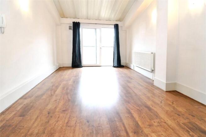 1 bed Apartment for sale Image 8