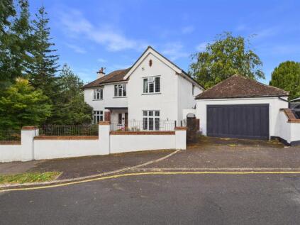 Marlpit Avenue, Coulsdon