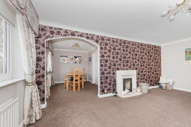 Lounge : Dining Room