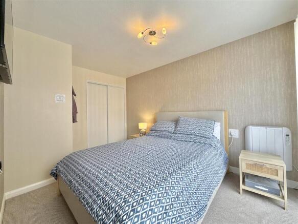 Bedroom 1.jpeg