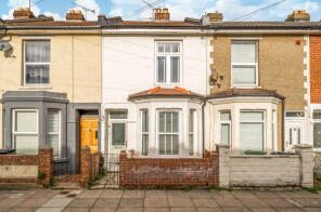28, Westfield Road, Southsea PO4 9ES