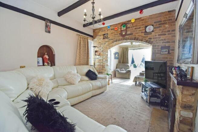 Living/Sitting Room