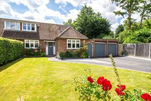 28, Avondale Road, Fleet GU51 3BS
