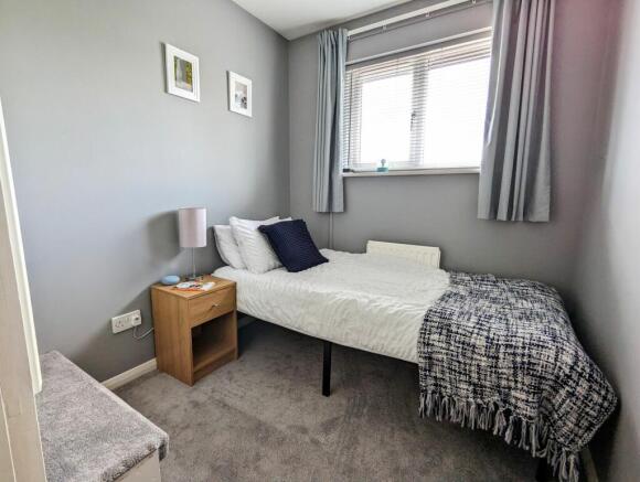 Bedroom 3/Office