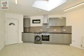 Flat A, 538, London Road, Isleworth TW7 4EP