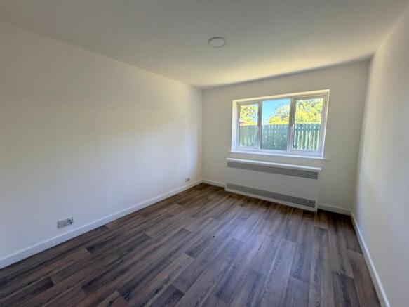 2 bed Detached Bungalow for sale Image 10