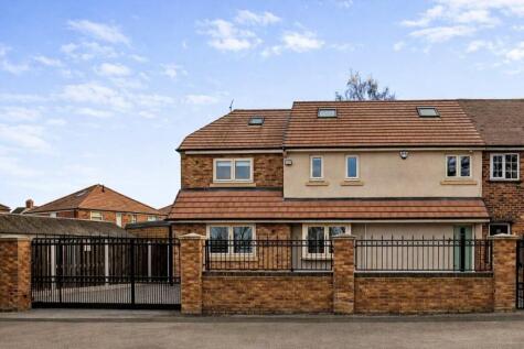 Windmill Avenue, Doncaster, DN12