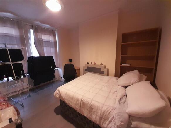2. Bedroom 1.1.jpg