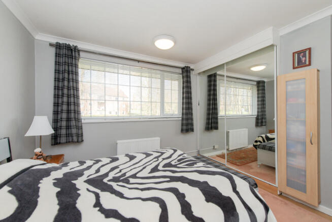 Bedroom 1b