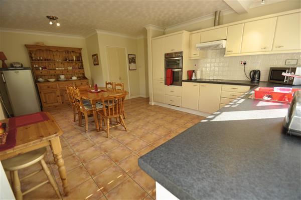 Kitchen diner