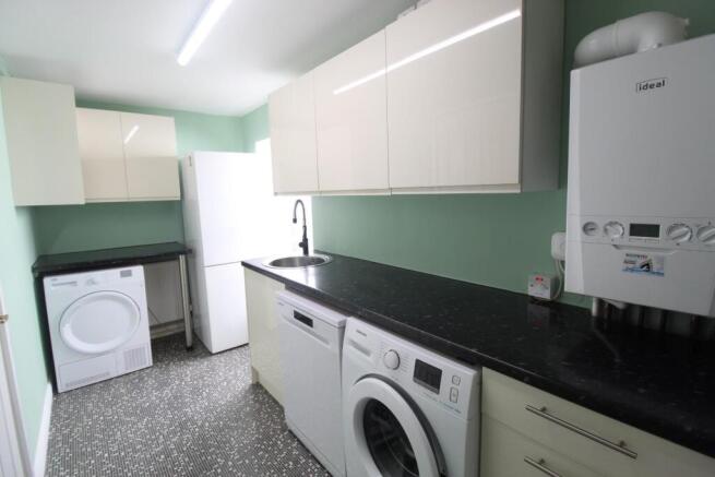 Kitchen .JPG