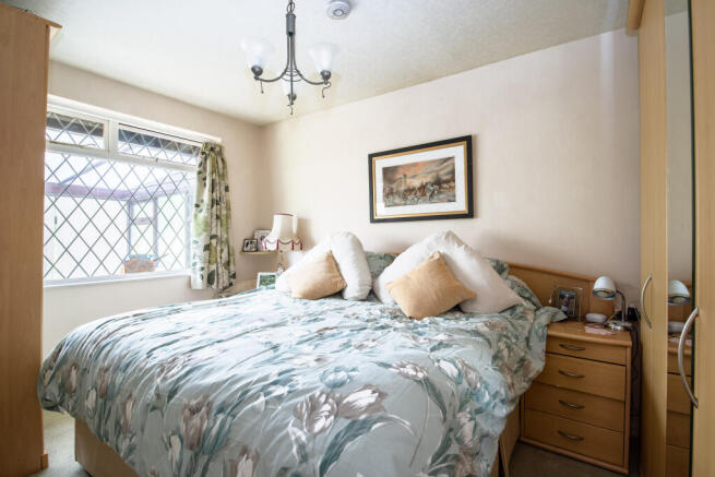 2 bed Bungalow for sale Image 10