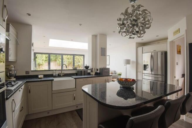 Open Plan Kitchen / Breakfast Room