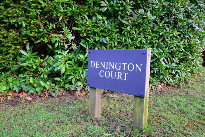 Denington Court