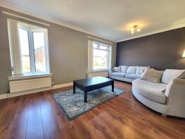 16, Garnie Lane, Erskine PA8 7BQ