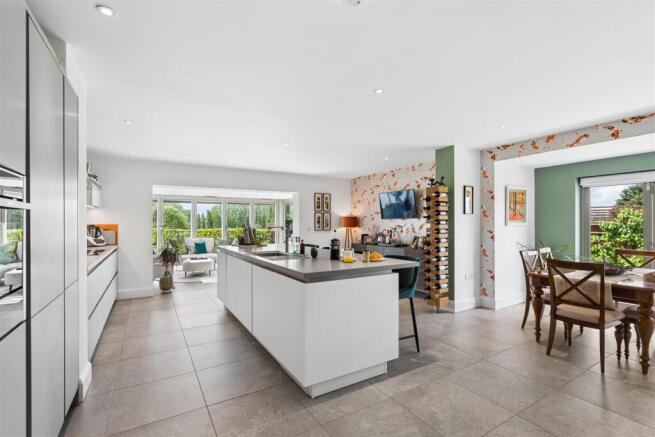 Kitchen/Dining Room/Orangery