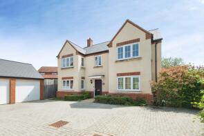 7, Turnpin Close, Buckingham MK18 7SF