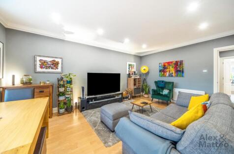 Raleigh Court, Rotherhithe, SE16