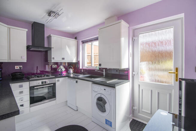 Kitchen/ dining room