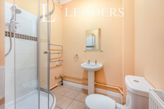 9 Bathroom